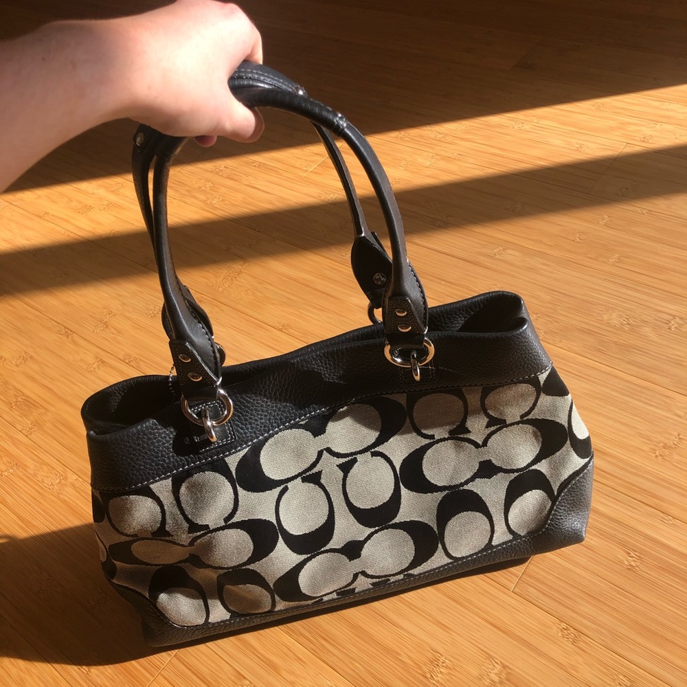 AUTHENTIC Coach Purse